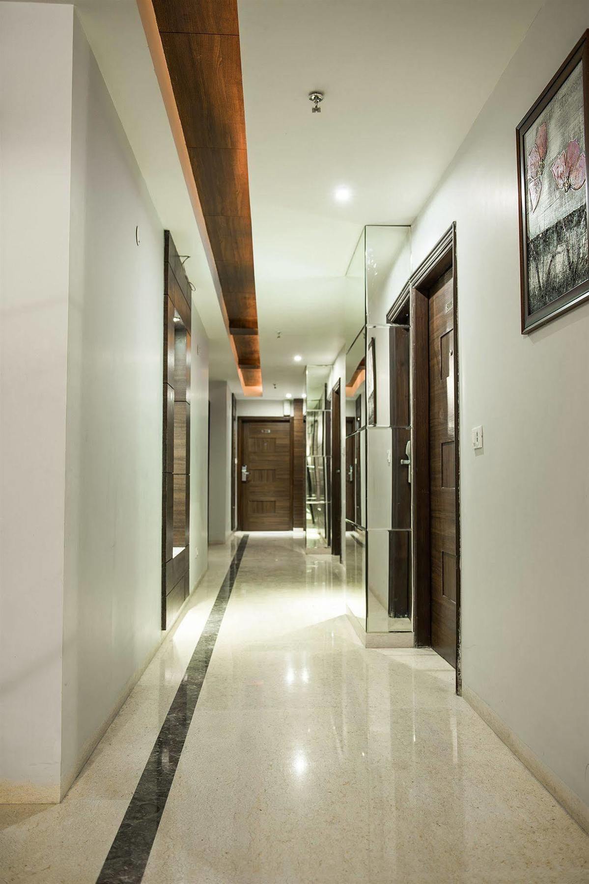 Hotel Narula'S Aurrum Amritsar Buitenkant foto